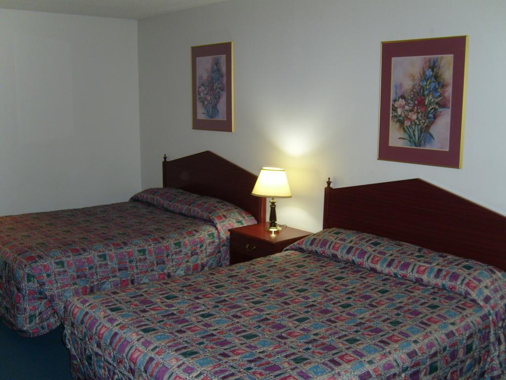 Stagecoach Inn Motel Molalla Zimmer foto